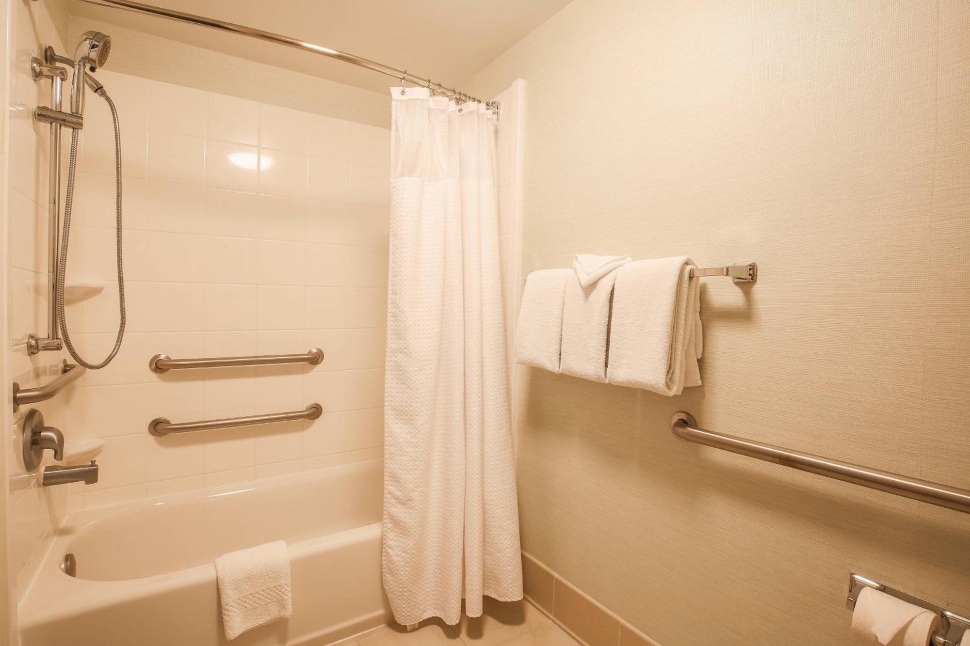 Hotel Courtyard By Marriott Flint Grand Blanc Esterno foto