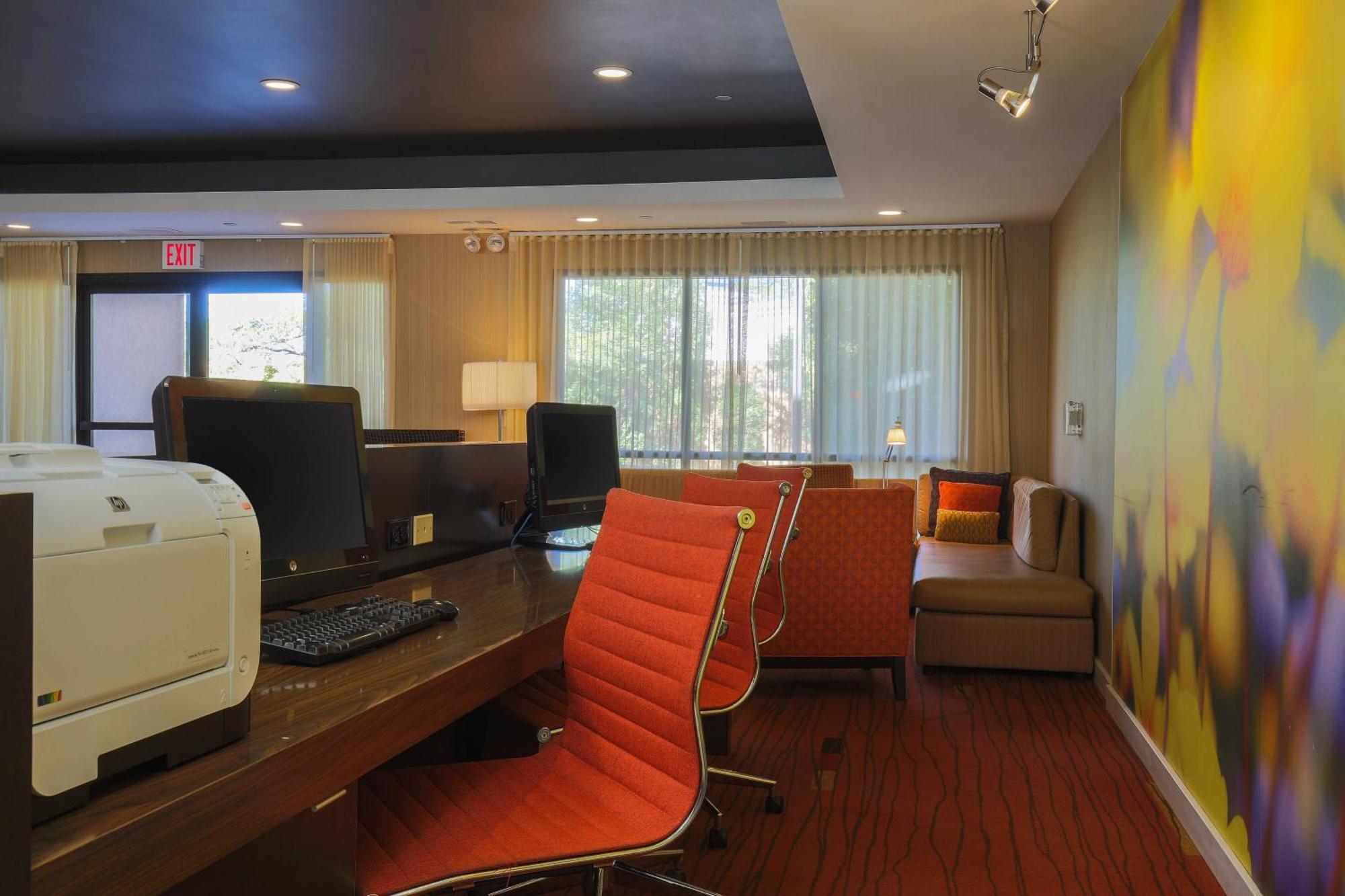 Hotel Courtyard By Marriott Flint Grand Blanc Esterno foto